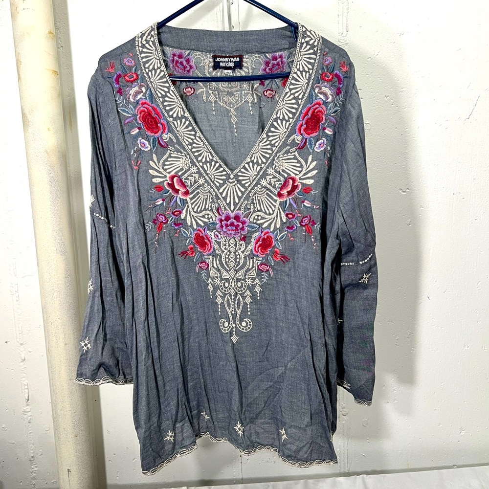 Johnny Was Women’s Floral Embroidered Bell Sleeve Blouse Blue Pink XL